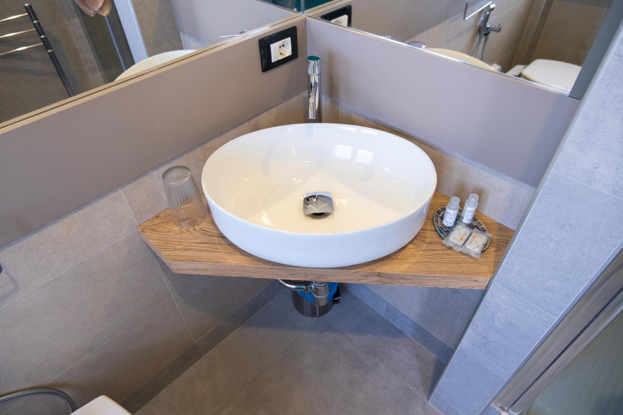 Hotel Avezzano 3E60 Zewnętrze zdjęcie